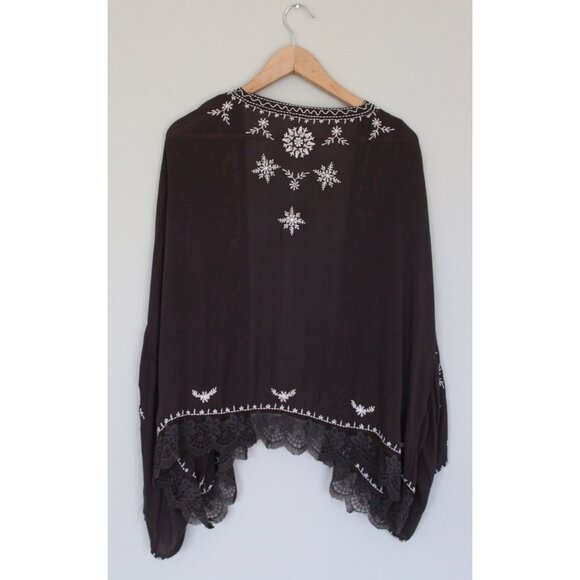 FREE PEOPLE Embroidered Crochet Lace Kimono Cardigan Top, Size XS - Picture 5 of 9